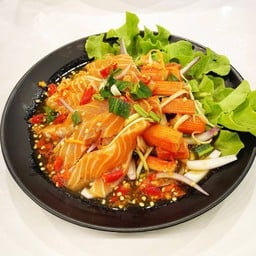 ยำแซลม่อนปูอัด