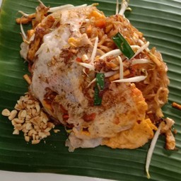 ผัดไทย พิเศษเส้น+พิเศษไข่