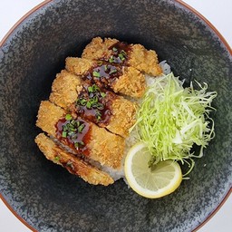 วีแกนข้าวหมูทอดทงคัตสึ