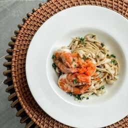 สปาเก็ตตี้ซอสญี่ปุ่นครีมไข่กุ้ง