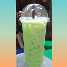 นมมรกตเย็น