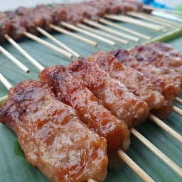 เหนียวหมูปิ้งนมสด