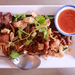 สามชั้นทอด