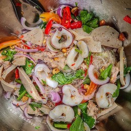 ยำวุ้นเส้น ทะเล