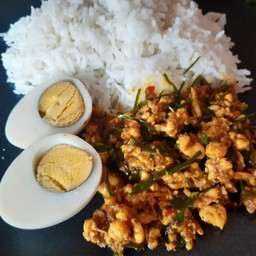 [อร่อยซ่ากับโค้ก] ข้าวคั่วกลิ้งไก่ +  โค้ก ถุงกระดาษ