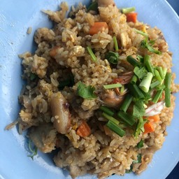 ข้าวผัดไก่