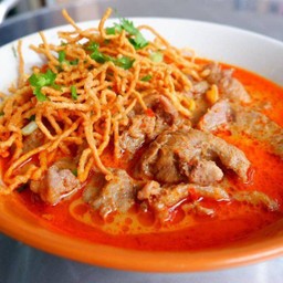 ข้าวซอยเนื้อ