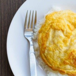 ข้าวไข่เจียว