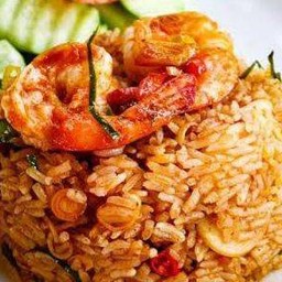 ข้าวผัดต้มยำทะเล