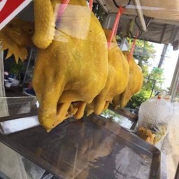 ไก่ต้มน้ำปลา ยกตัว แบบไม่สับ