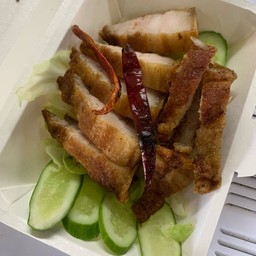 หมูสามชั้นทอดน้ำปลา