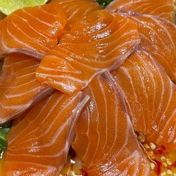 แซลมอนดองซีอิ้ว ล้วนๆ (ไม่มีชุดข้าว)