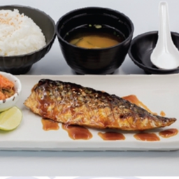 ชุดซาบะย่างซีอิ๊ว