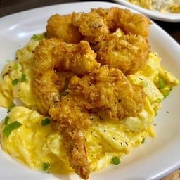 ข้าวไข่ข้นกุ้งกรอบ