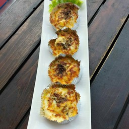 หอยเชลล์อบมอสซาเรร่า