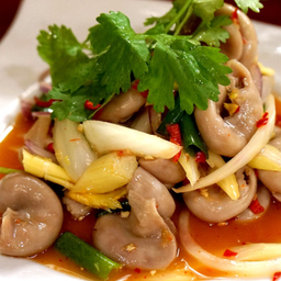 ยำไส้ตัน