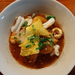 บะหมี่ต้มยำทะเล