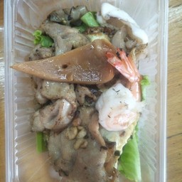 ก๋วยเตี๋ยวคั่วรวมมิตร