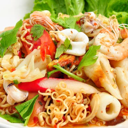 ยำมาม่า