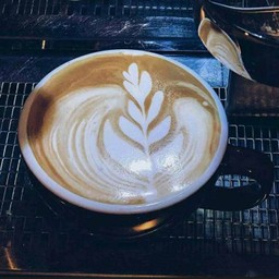 คาปูชิโน่ ร้อน