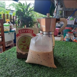 กาแฟสด คาปูชิโน่ ถุงกระดาษ