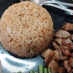 ขัาวผัดน้ำพริกลงเรือ