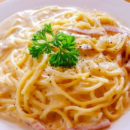 สปาเกตตีคาโบนาร่า