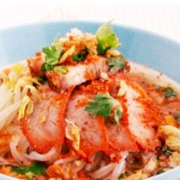 บะหมี่หมูแดงลูกชิ้น