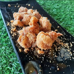 หนังไก่ทอด