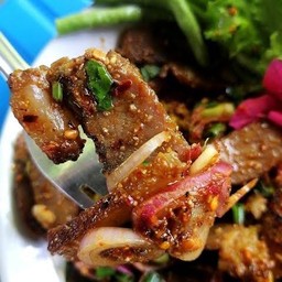 น้ำตกเสือร้องไห้