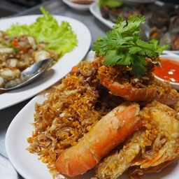 กุ้งทอดกระเทียมม