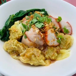 บะหมี่เกี๊ยวต้มยำ(ข้างบิ๊กซีสะพานใหม่)