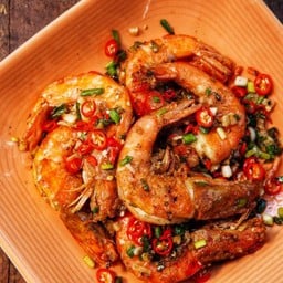 กุ้งผัดพริกขี้หนู.