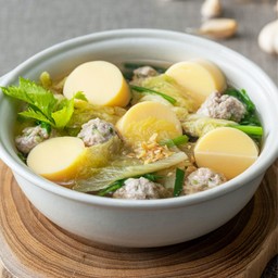 แกงจืดเต้าหู้หมูสับ