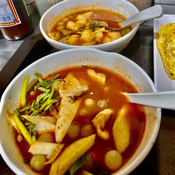 แกงส้มไข่ปลายอดมะพร้าว+กะเฉด