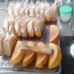 ขนมถังแตกสูตรโบราณหนุ่มสุรินทร์