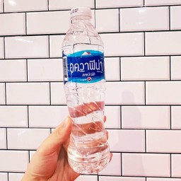 น้ำเปล่า