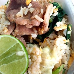 ข้าวผัดหมู