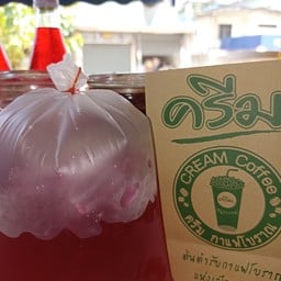 น้ำแดงโซดา