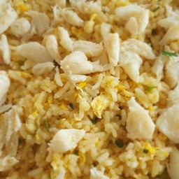 ข้าวผัดปู