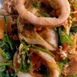 ร้านข้าวราดแกงทำ-มะ-ดา ฮาล้าล