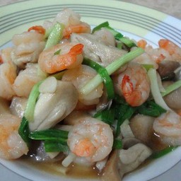 เห็ดผัดกุ้ง