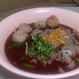 ก๋วยเตี๋ยวเจ๊แดง พะเยา