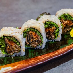 Salmon Crispy Roll