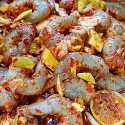 เกาเหลาถาดมะม่วงกุ้งสดน้ำปลาร้า