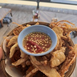 เห็ดทอดสามเกลอ