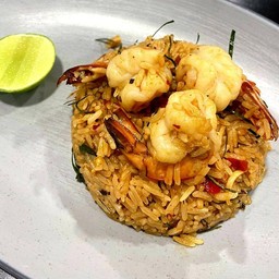 ข้าวผัดต้มยำกุ้ง