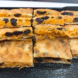 โรตีฝอยทองลูกเกด