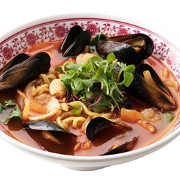 จัมปง noodle in spicy seafood broth