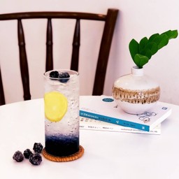 บลูเบอรี่ โซดา